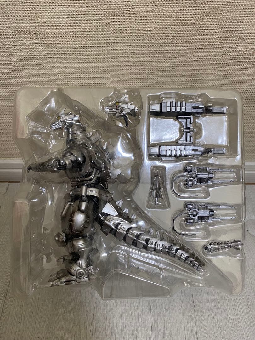 S.H.MonsterArts 3式機龍（重武装型、高機動型）