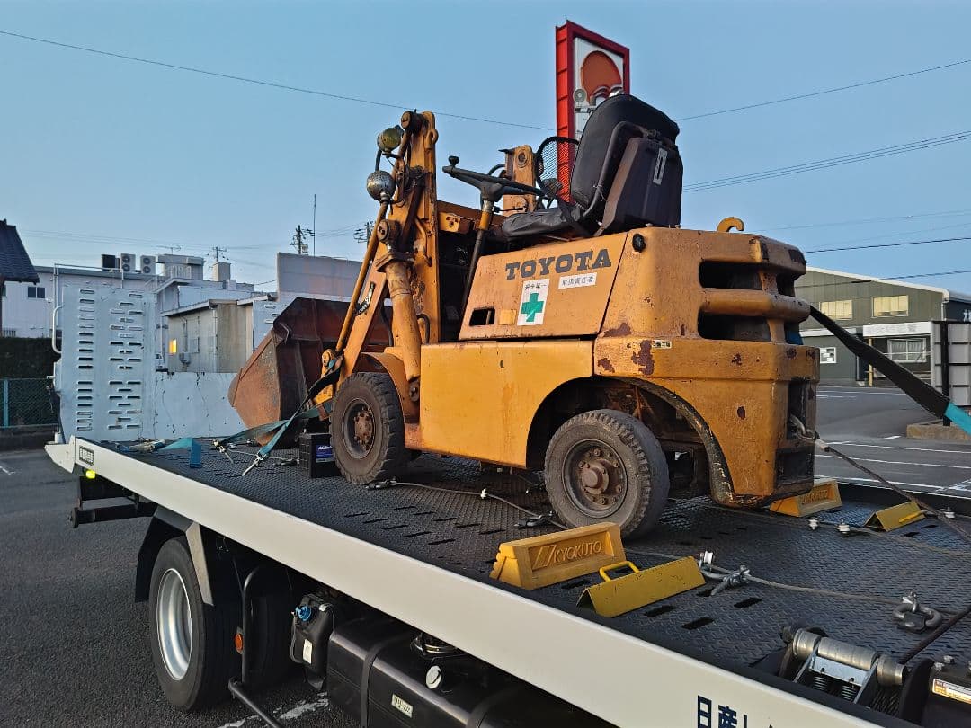 トヨタ フォークリフト バケット付き（ジャンク）
