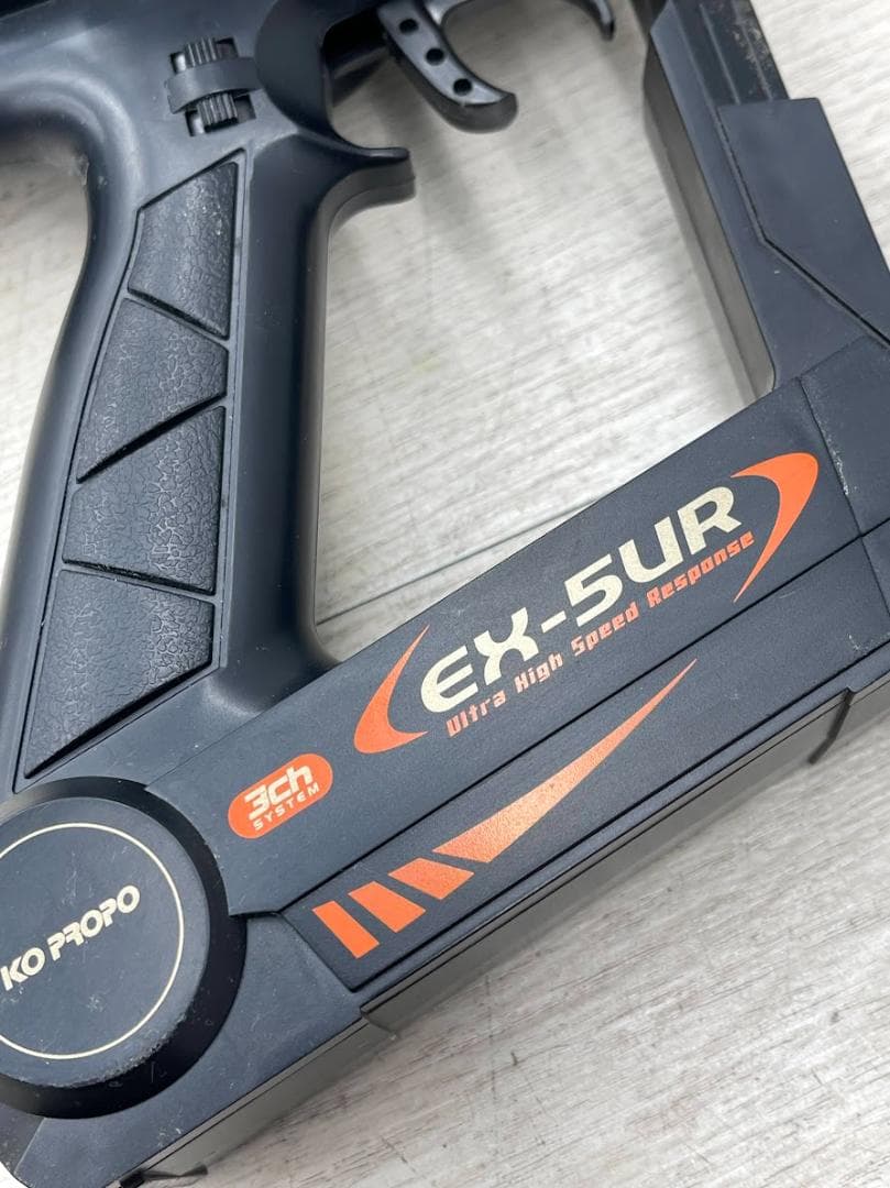 ヨコモ ドリフトパッケージ 4WD シャーシ KOプロポ セドリック 充電器