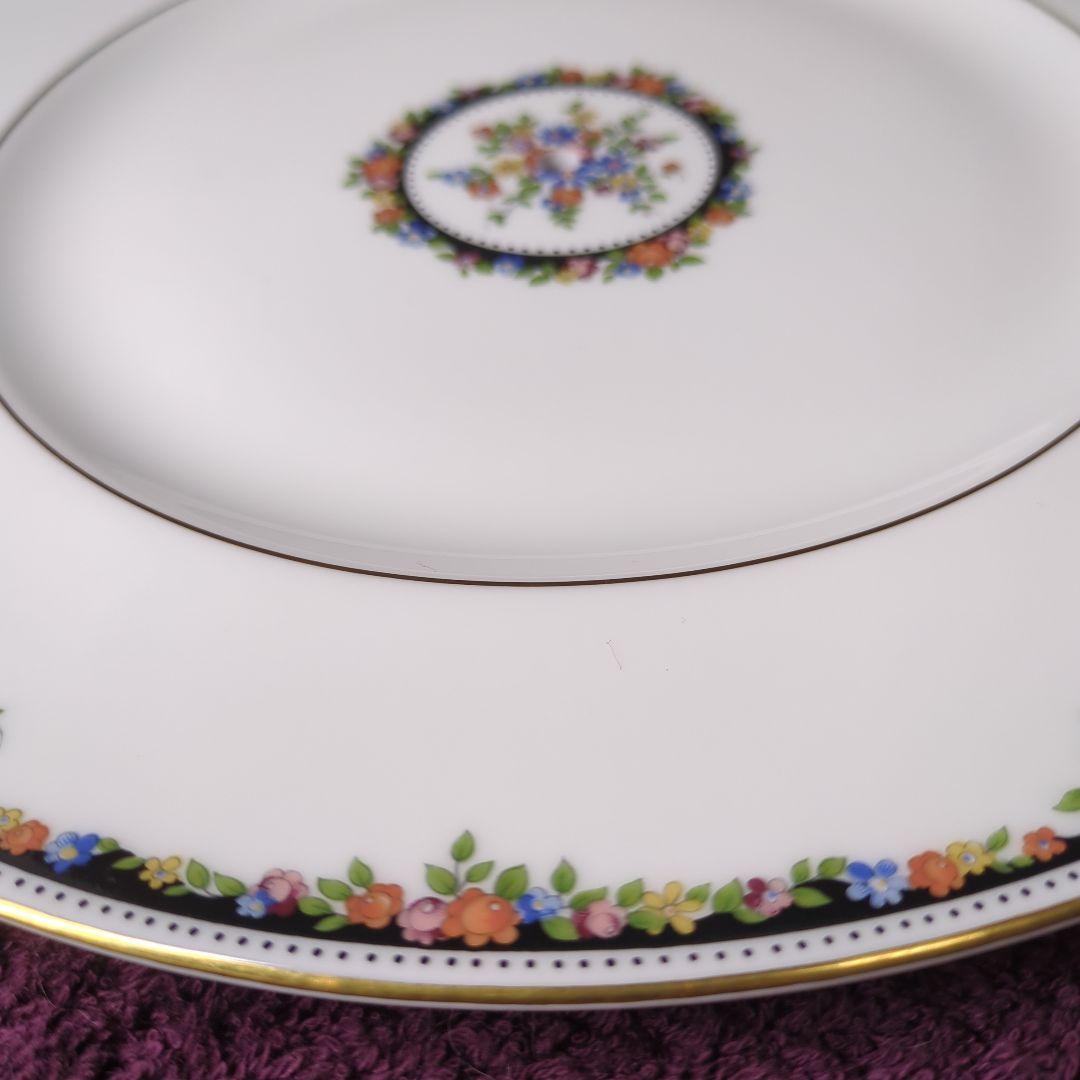 ウェッジウッド　オズボーン　アフタヌーンティー用３段ケーキスタンド