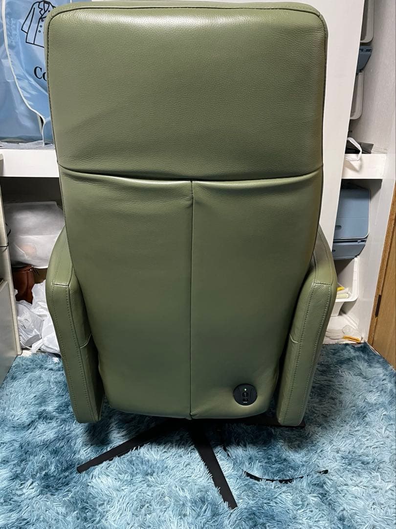 大塚家具TVCHRS-B5035総革電動リクライニングチェア【ワタリジャパン製】