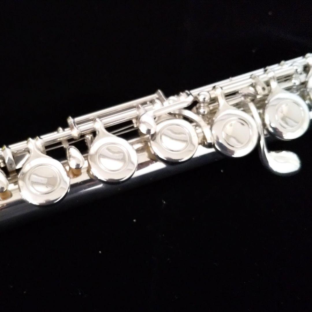 ♪森の工房♪人気抜群モデル‼️綺麗‼️ヤマハフルートYFL211SⅡ Eメカ