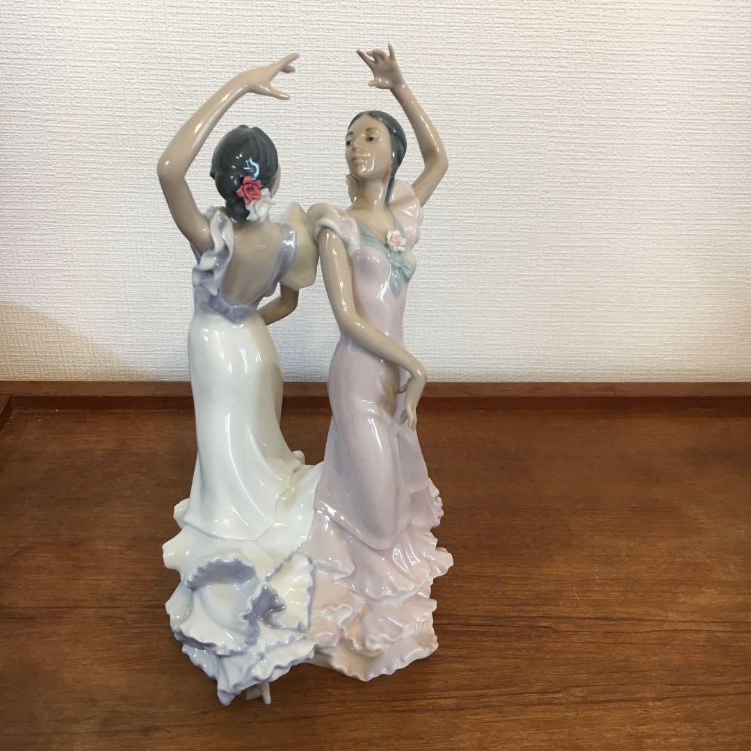 リアドロの人形　フラメンコ　更に値下しました