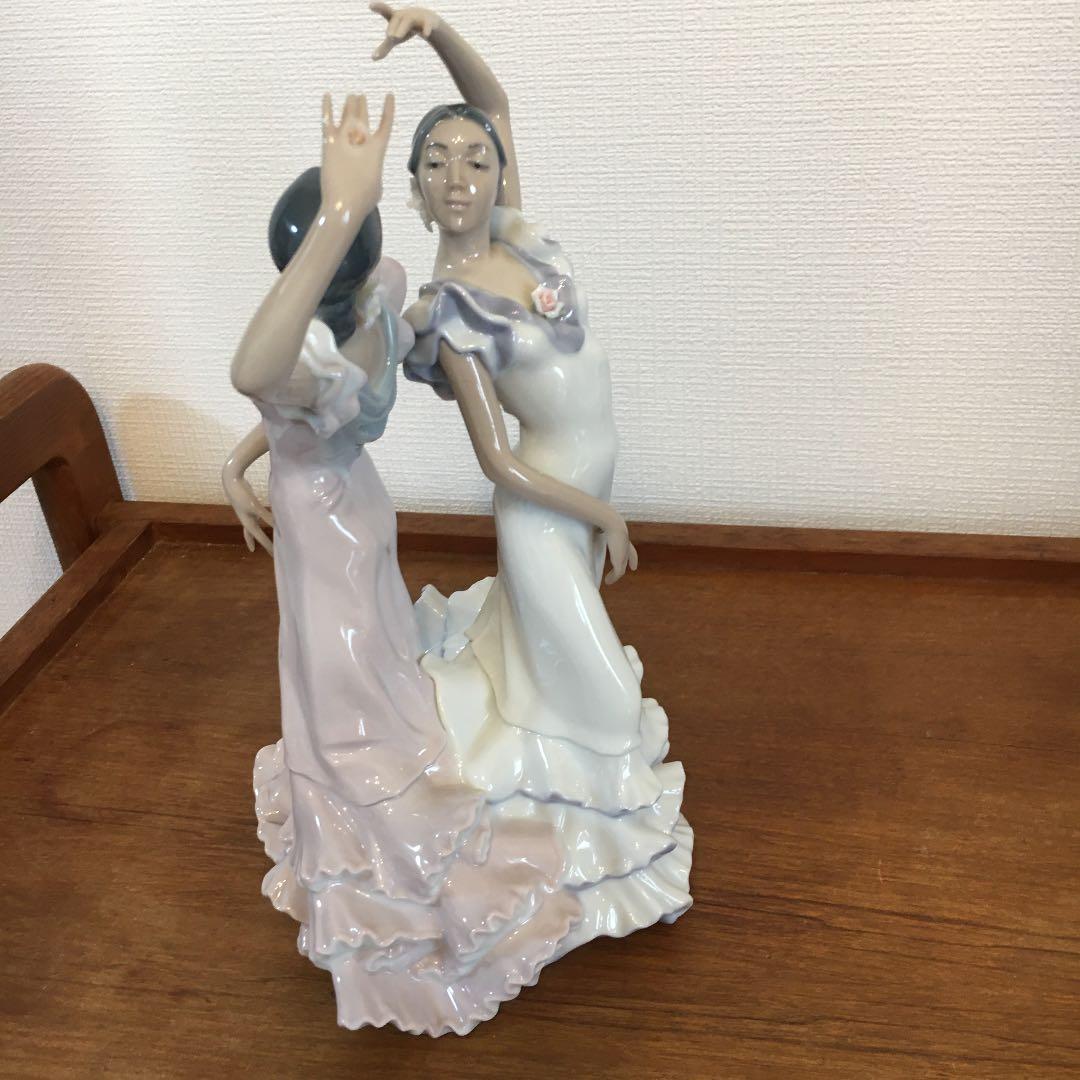 リアドロの人形　フラメンコ　更に値下しました