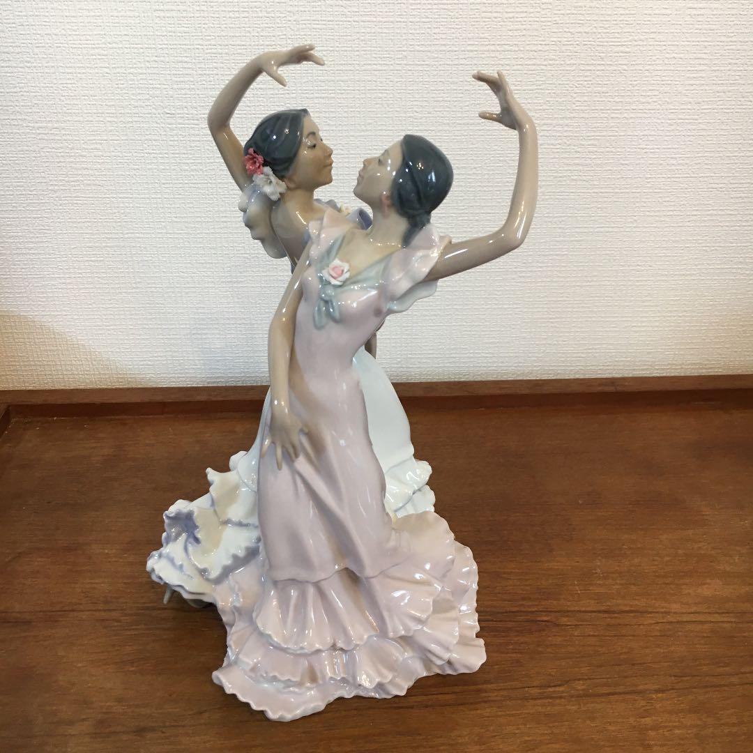 リアドロの人形　フラメンコ　更に値下しました