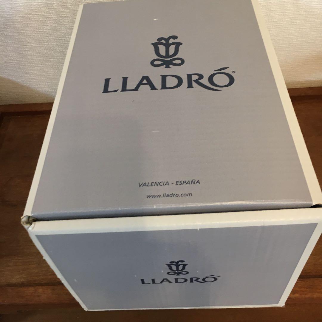 リアドロの人形　フラメンコ　更に値下しました