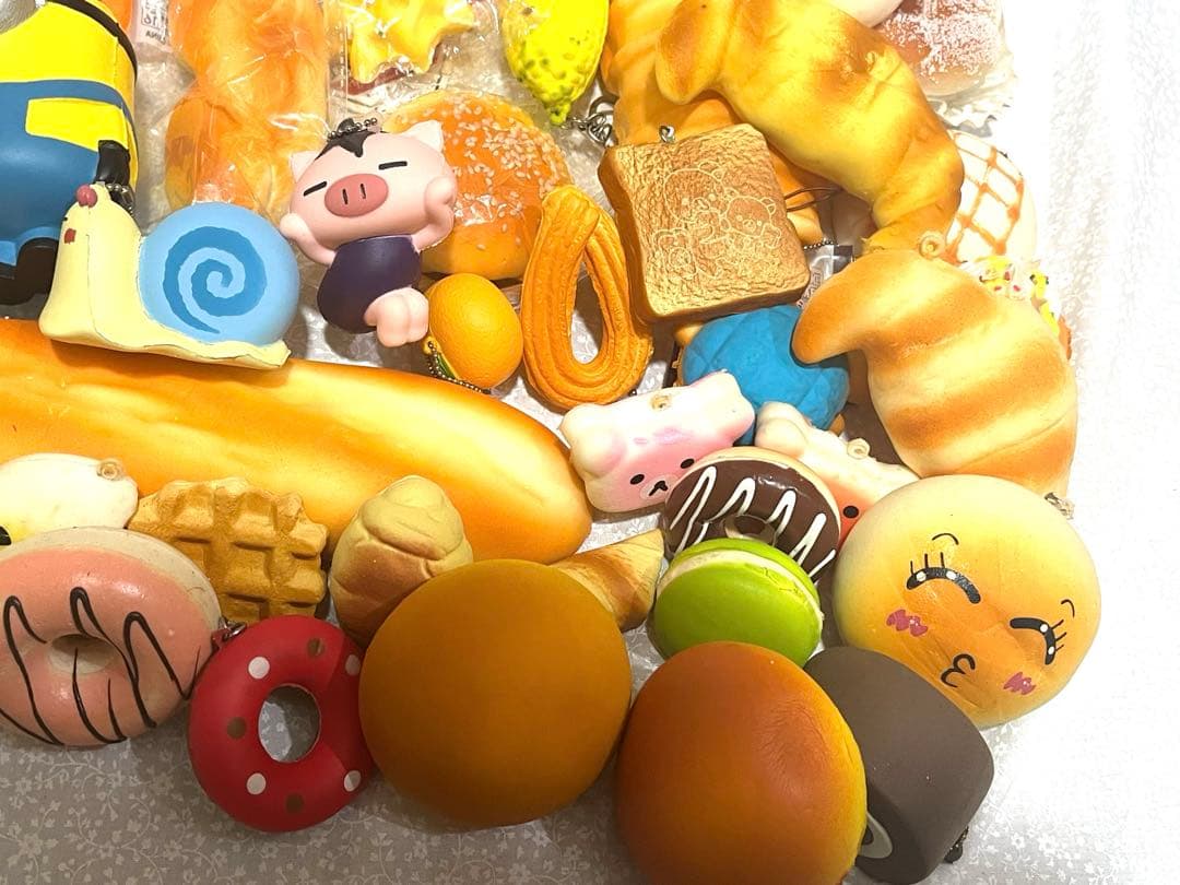 【超大量68点】スクイーズ まとめ売り 希少・キャラ物多数 ガチャなど