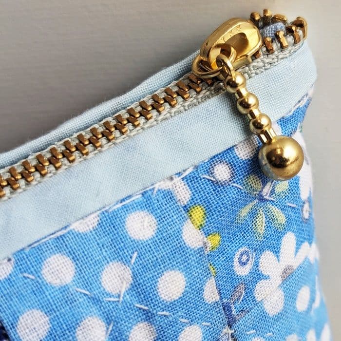 ☆パッチワークポーチ ハンドメイド 化粧ポーチ パッチワーク☆ - メルカリ