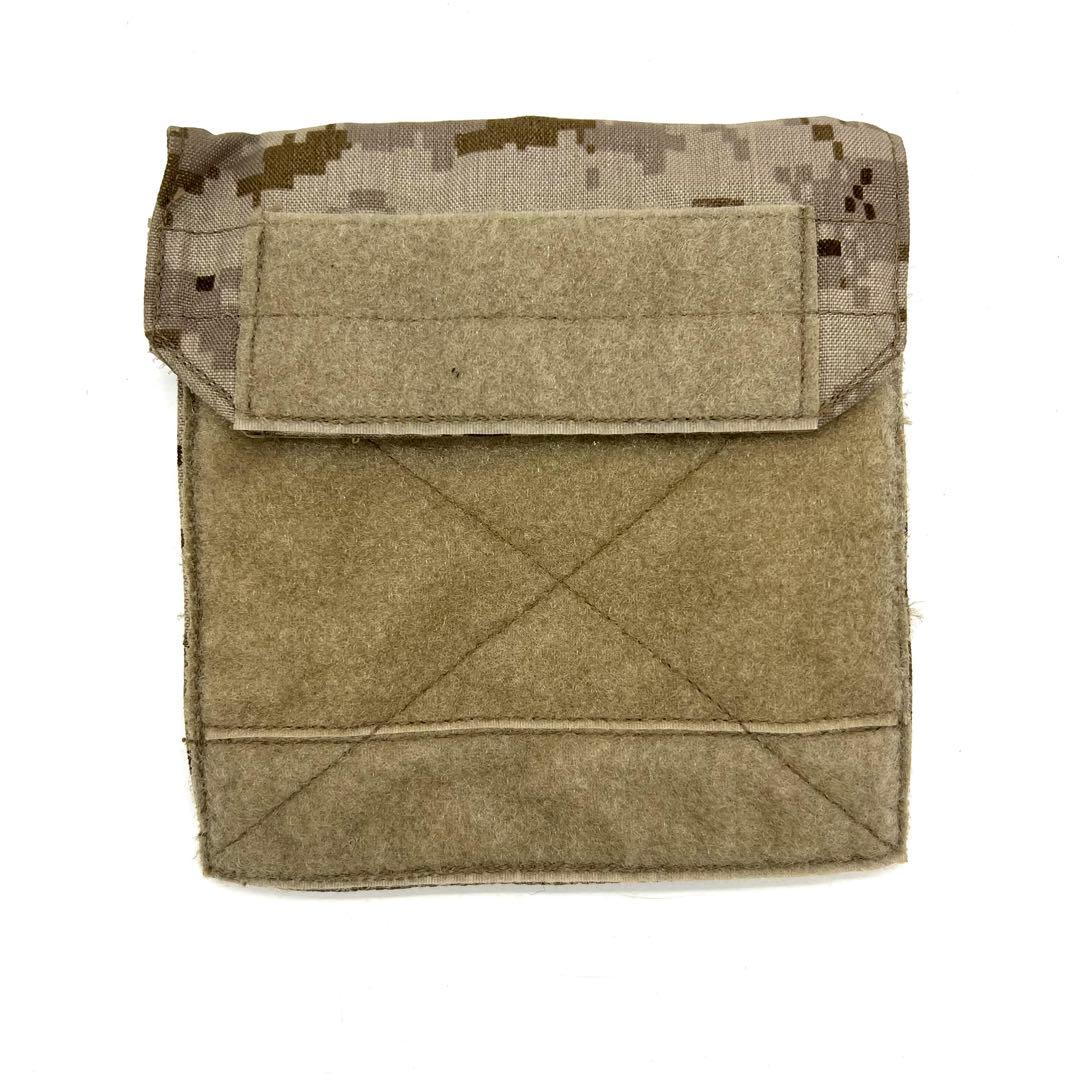 実物 Eagle Admin Pouch アドミンポーチ AOR1 白パル Eagle Industries SOFLCS Admin Pouch w/ Flashlight Holder - AOR1