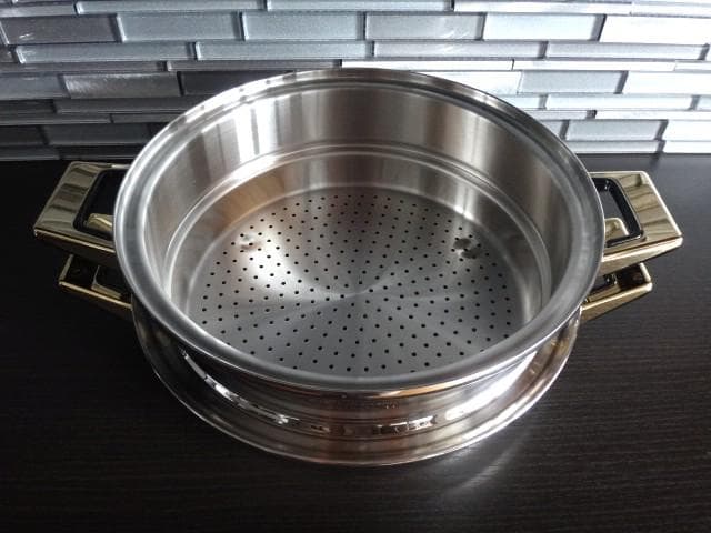 新品未使用★タッパーウェア★26cm浅鍋★2.8L★Tupperware