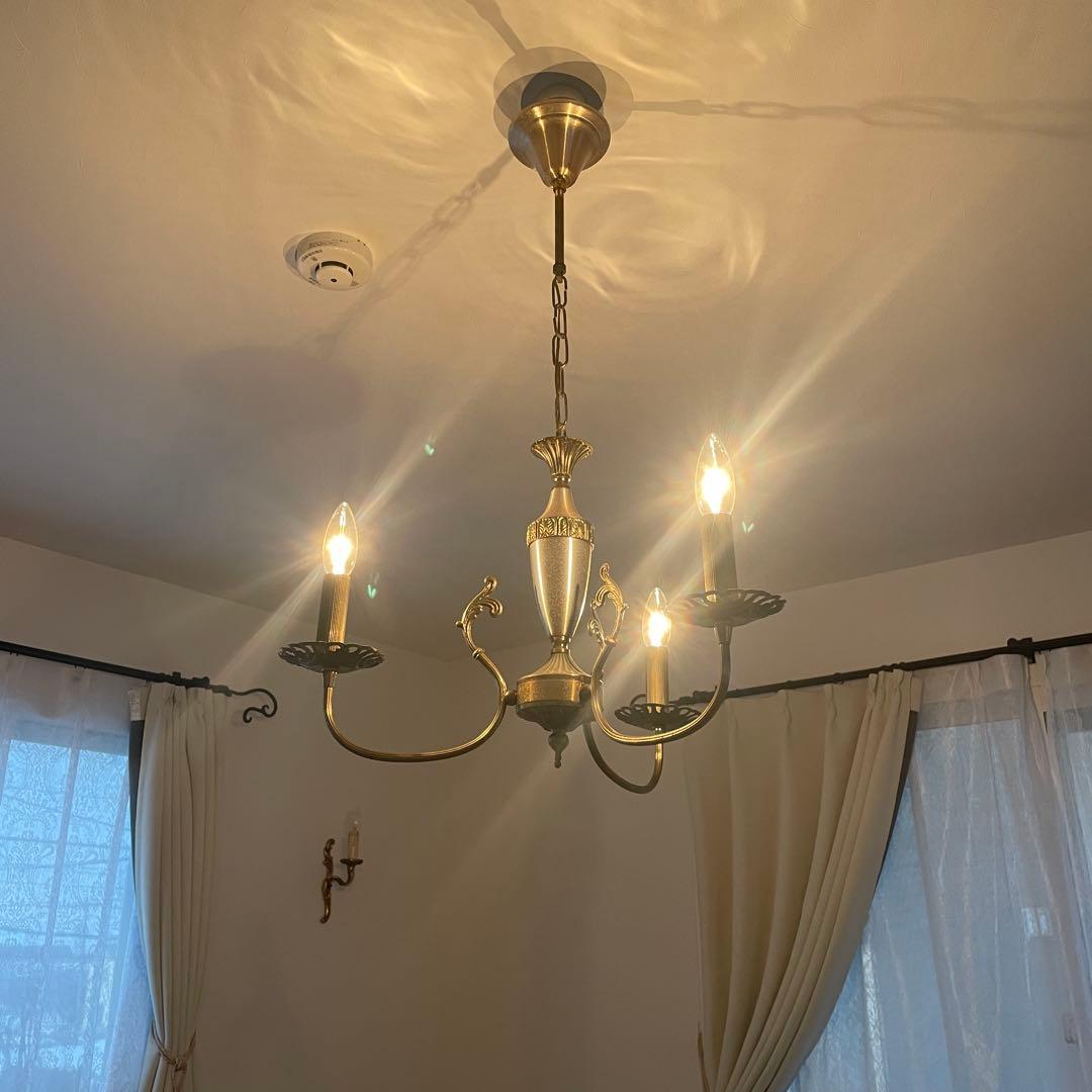 フランスアンティーク　3灯　シャンデリア