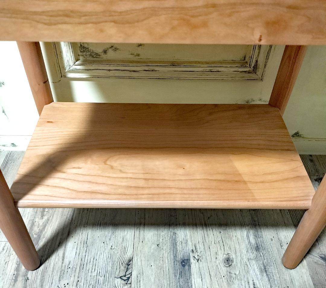 【美品】 CAGUUU チェリー材 サイドテーブル ナイトテーブル シンプル