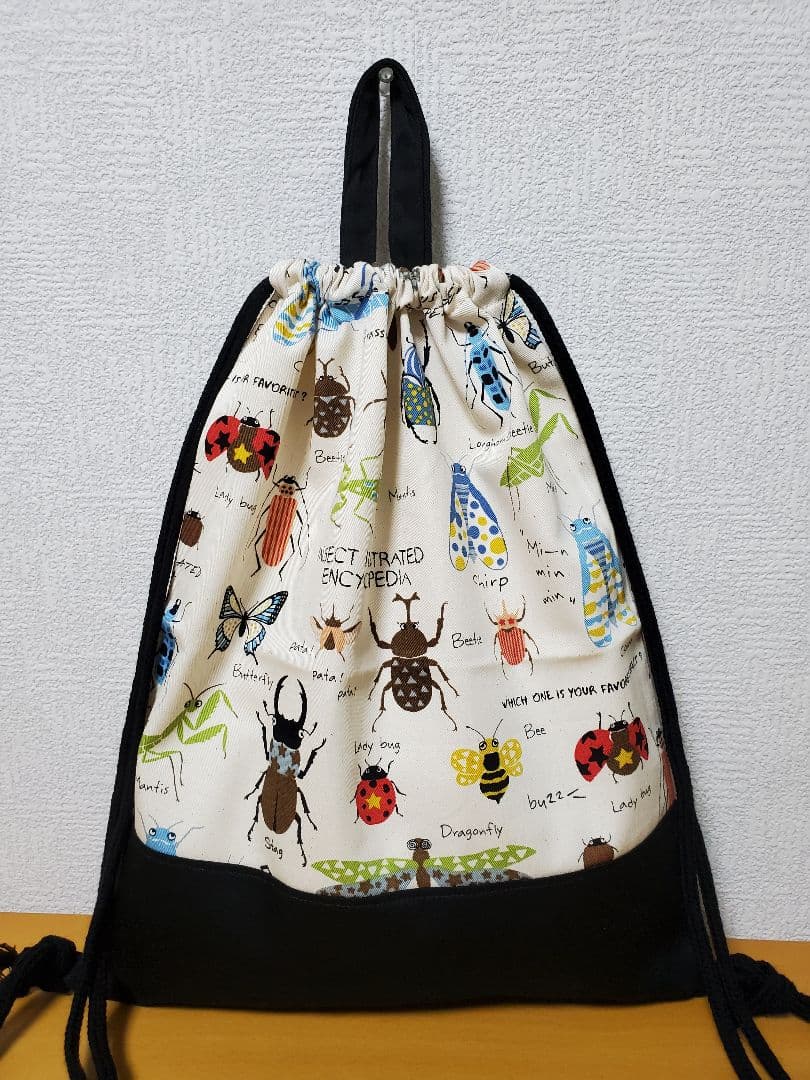 ナップサック 体操服入れ お着替え袋   昆虫図鑑柄×ブラック