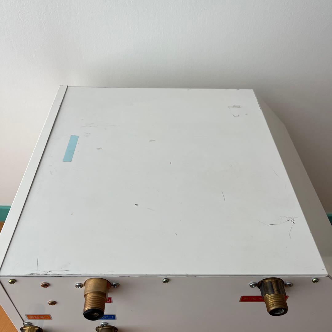 TOTO 電気温水器 REK35D2 34.9L 200V