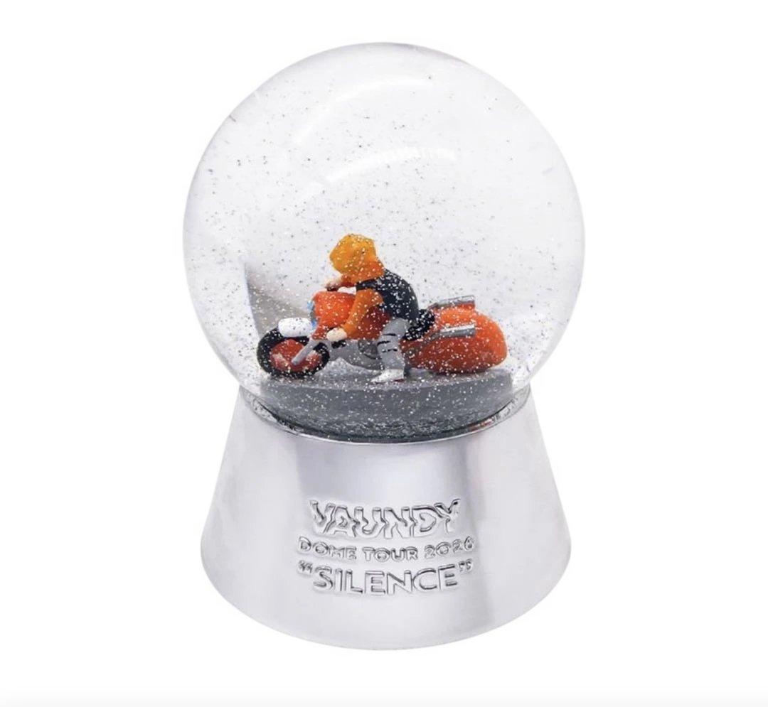  Globe \"SILENCE\" スノードーム オブジェ フィギュア