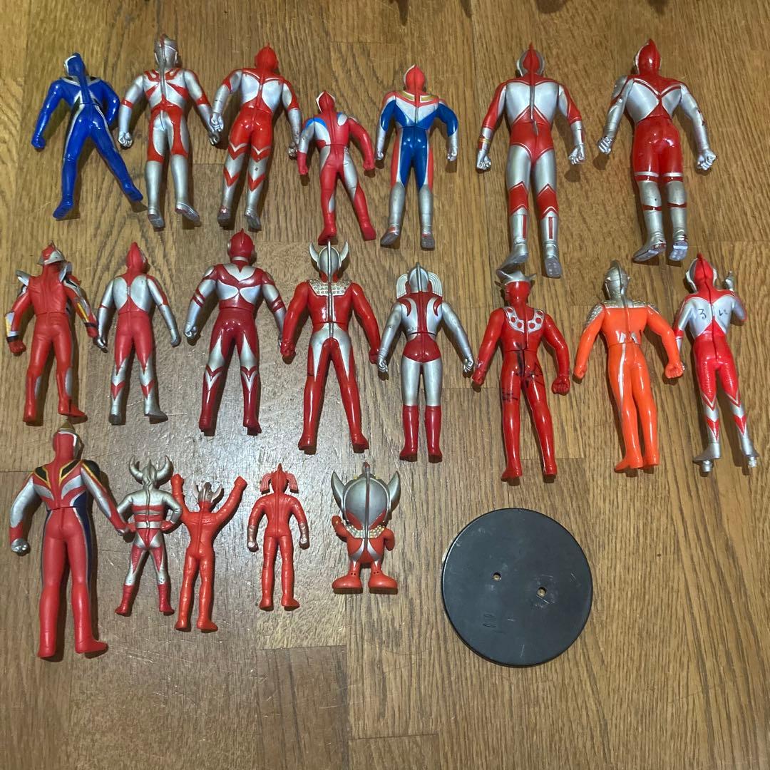 ウルトラマン 怪獣 ソフビ フィギュア まとめ売り - メルカリ