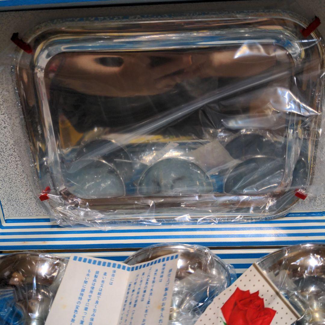 AZUMA STAINLESS 銀仕上げ製品・デザートカップとデザートスプーン