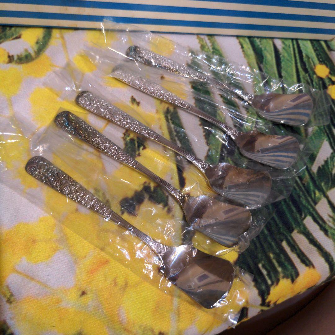 AZUMA STAINLESS 銀仕上げ製品・デザートカップとデザートスプーン