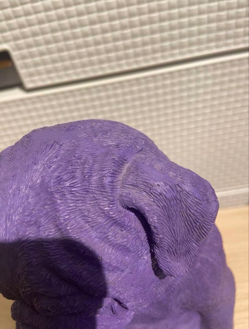 廃盤品】紫色のブルドッグの置物 ブックエンド - メルカリ