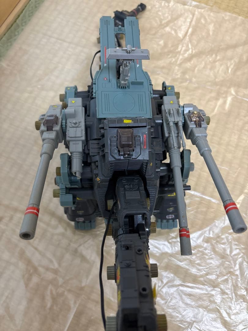 ゾイド ウルトラザウルス 昭和 初代（ジャンク品） - メルカリ