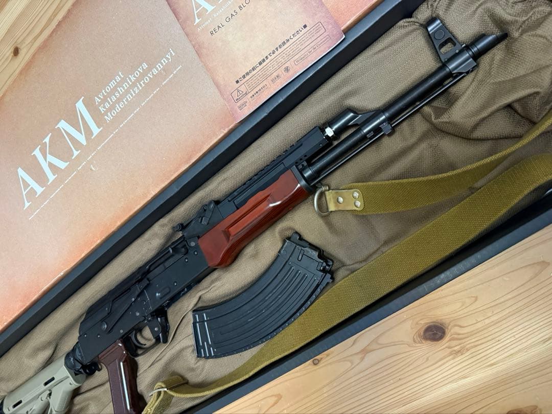 マルイ　akm ガスブロ
