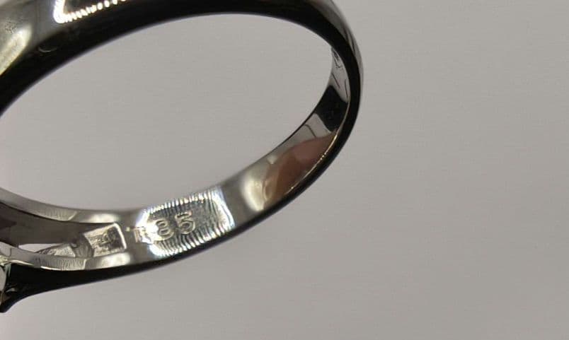 Pt900 ノーヒートサファイア スリランカ 非加熱 6.5g 10号 鑑別書付