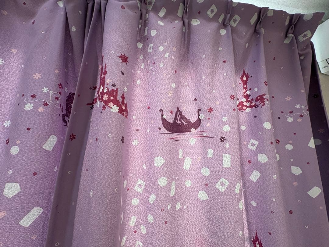 ベルメゾン　ラプンツェル　カーテン　レース　4枚セット