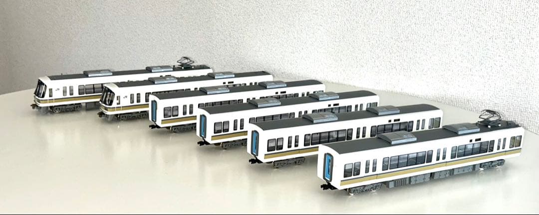 HOゲージ カツミ 221系 (1998年) 6両セット売り(バラ売り不可) - メルカリ