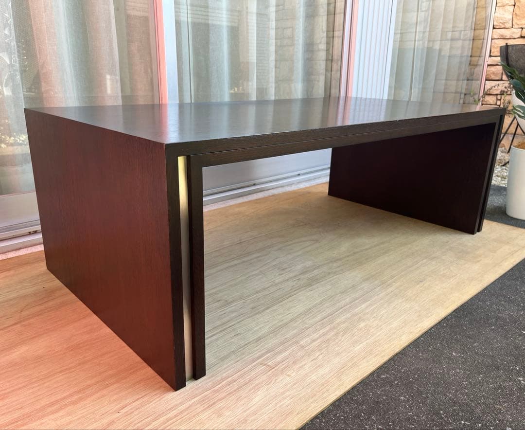 FLACE フレイス　コーヒーテーブル　ミルリーフ 27万　シンプルモダン　北欧