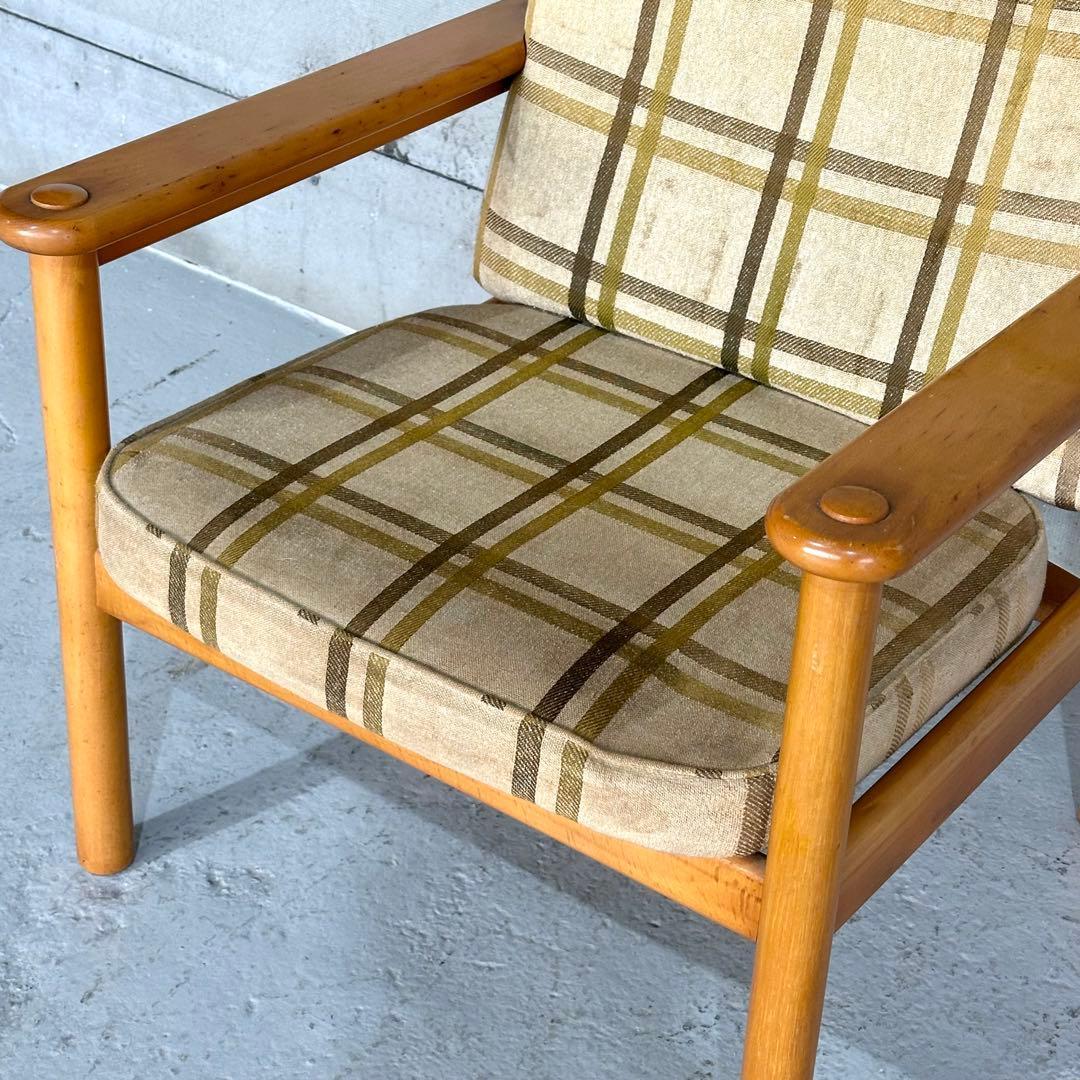 ✿昭和レトロ✿ カリモク ヴィンテージ木製チェア クラシック 布座面チェア①