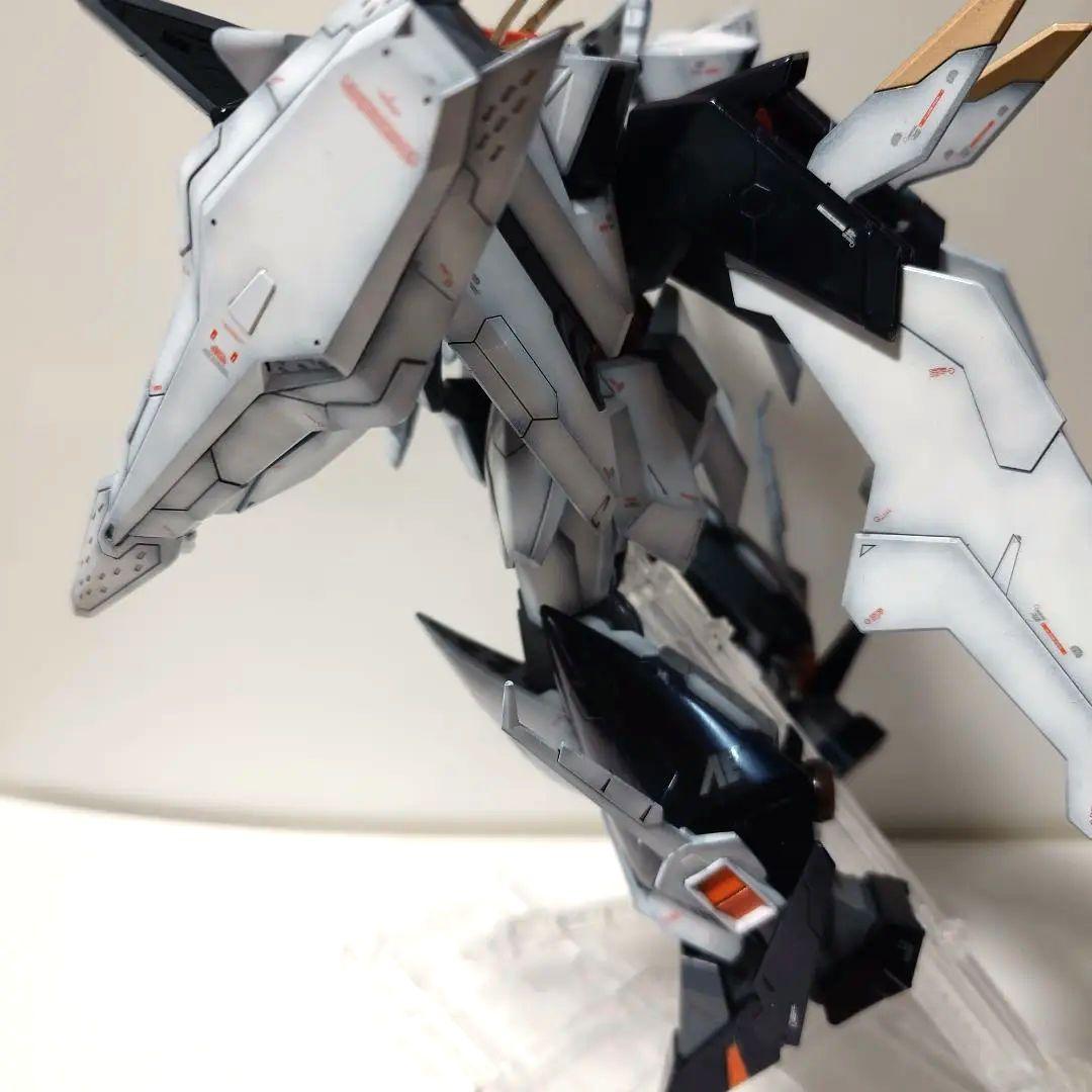塗装済完成品 クスィーガンダムHGUC おまけ台座