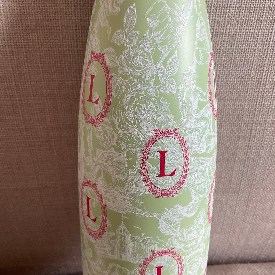 新品 LADUREE ラデュレ 水筒 タンブラー パリで購入 - メルカリ