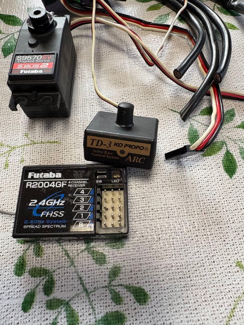 Futaba T4PLS ラジコン送信機