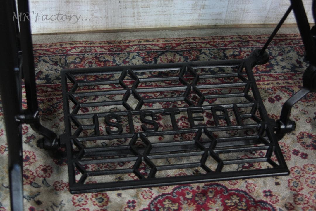 70　ミシン脚 机 テーブル SISTER 足踏みミシン