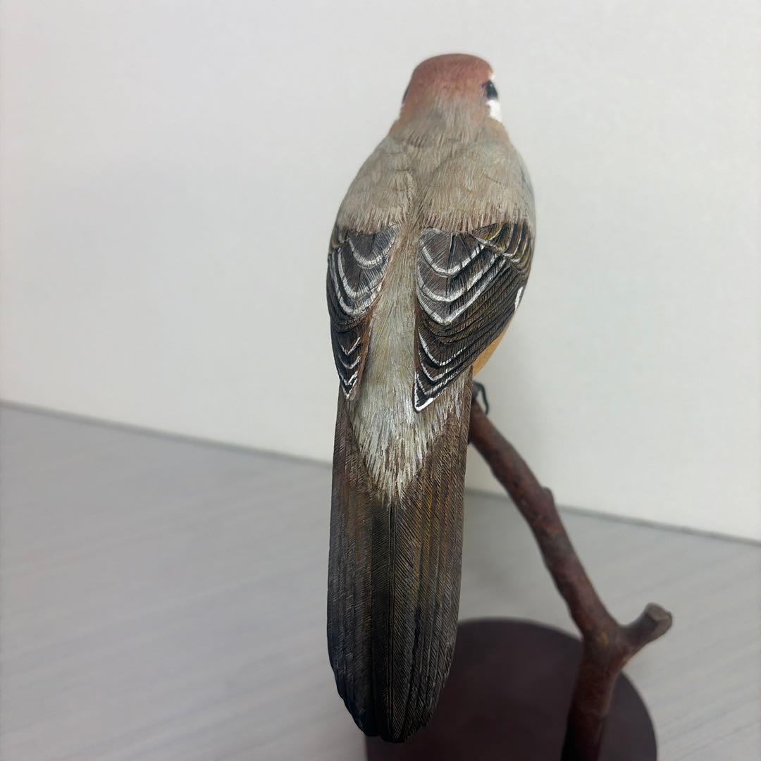 「モズ」　 木彫りの野鳥　リアルバードカービング　野鳥彫刻