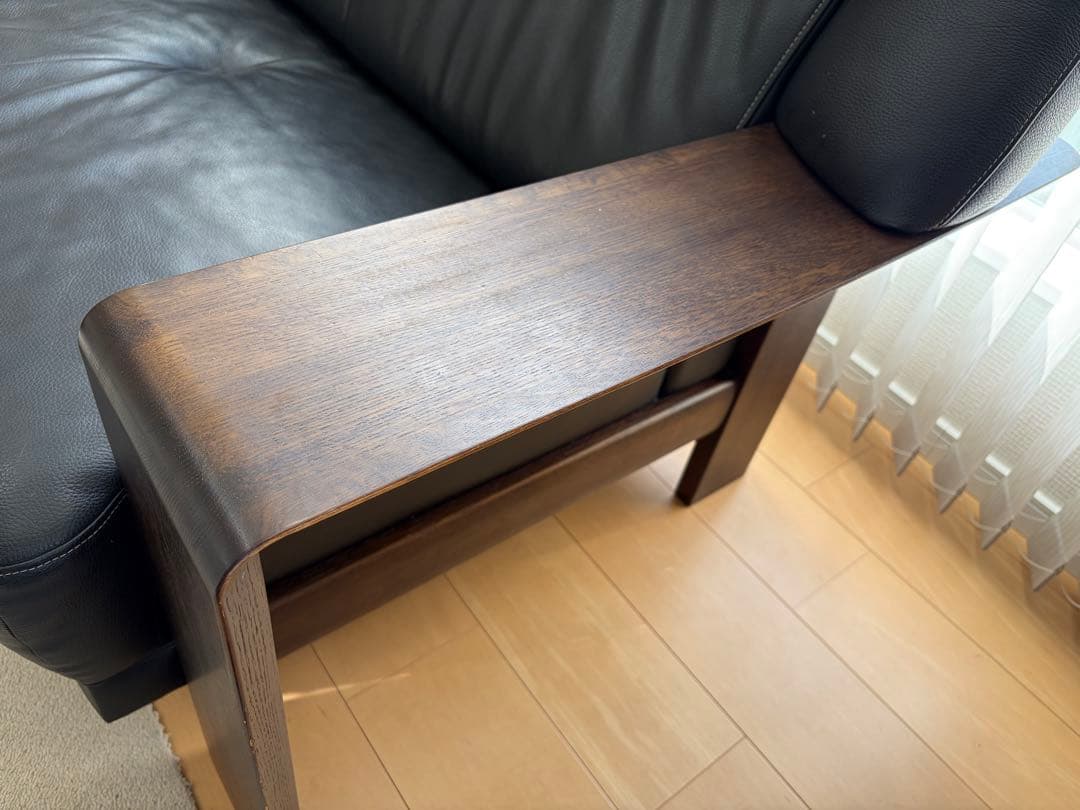 カリモク Chitano 本革 3人掛けソファ - メルカリ