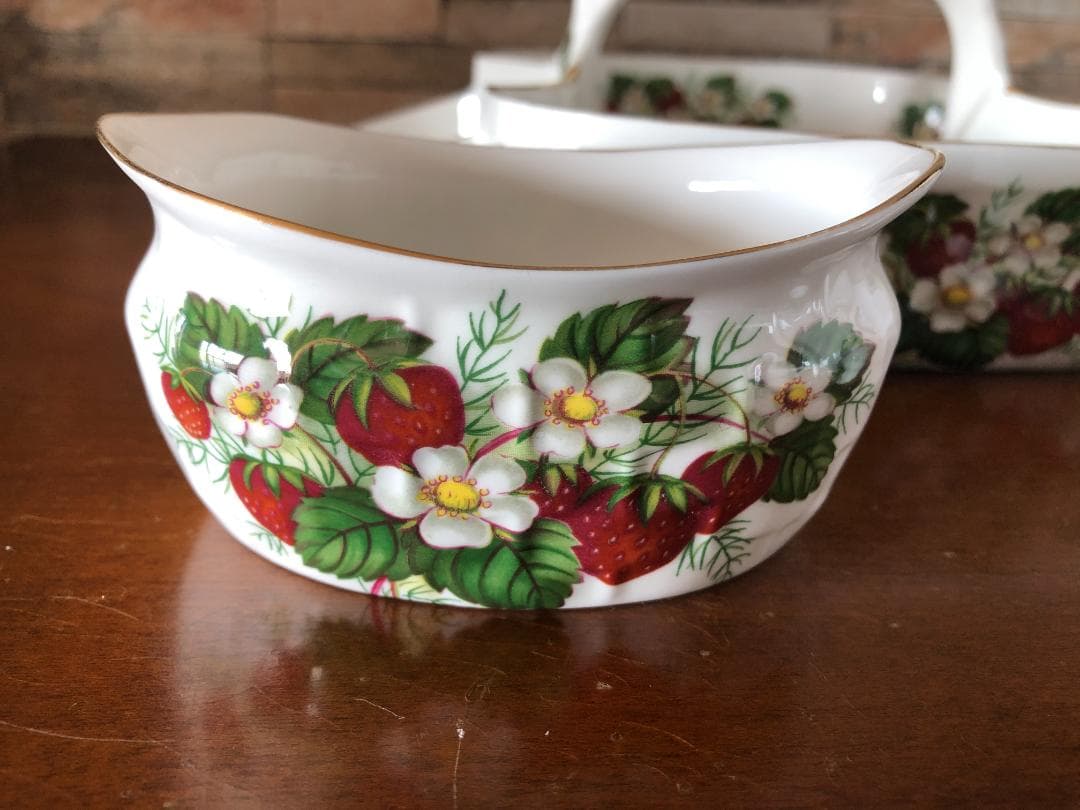 ストロベリーバスケット 3点セット ☆ ハマースレイ