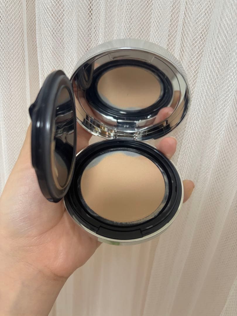 Dior ディオールスキンフォーエヴァー イドラ グロウ クッション0.5N