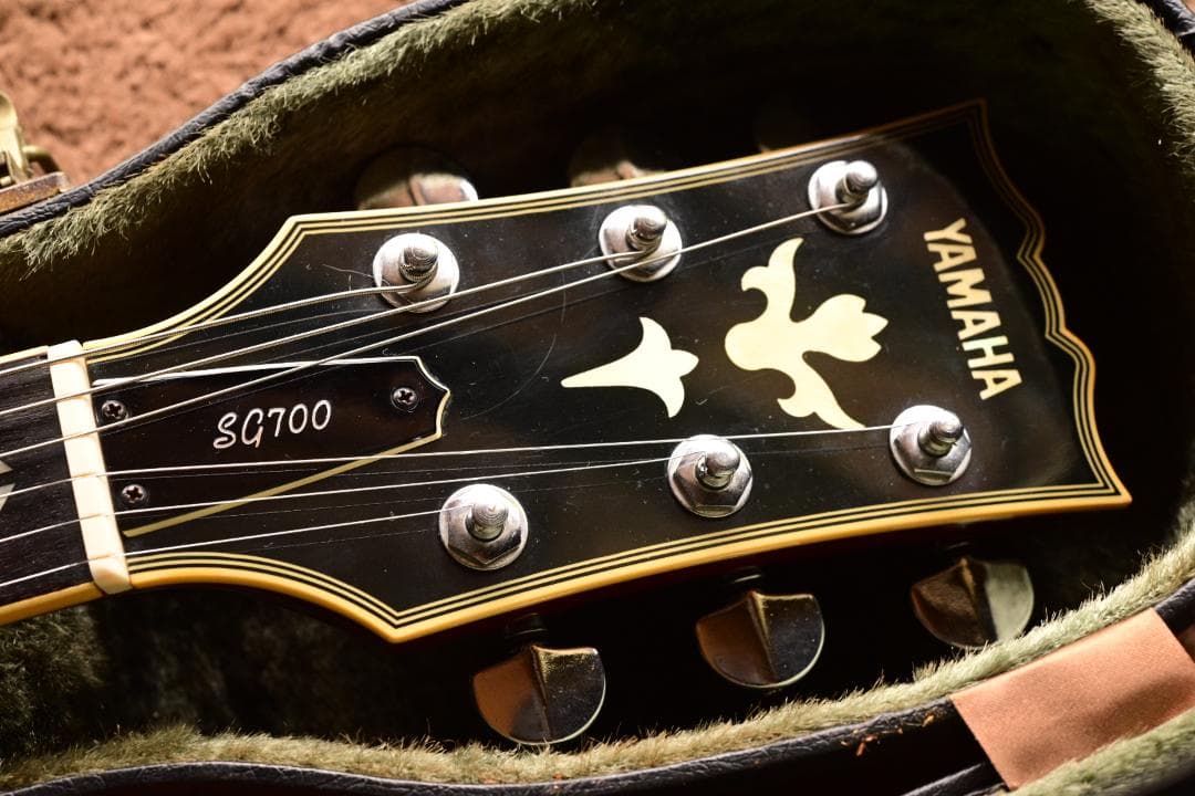 ギター YAMAHA SG700