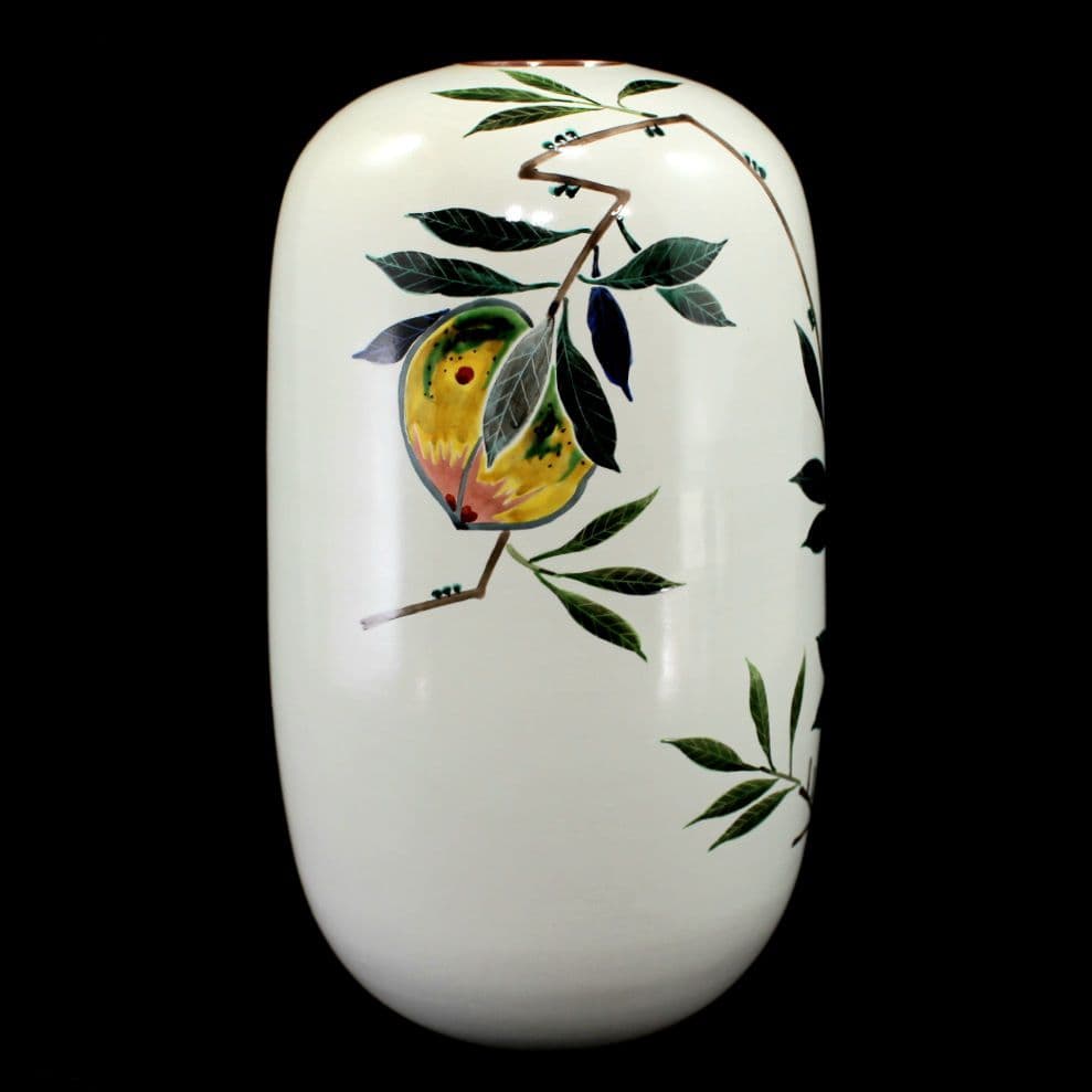 青九谷釉彩桃之図花瓶　梶本太衛　造　九谷正峰　9号花瓶　工芸品　共箱・陶歴説明付