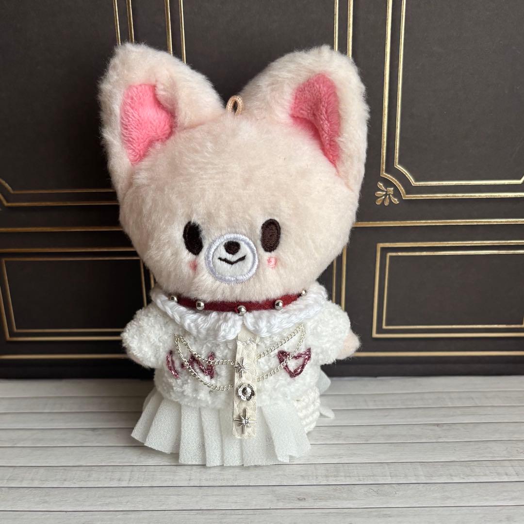 ゆうち様完成写真⓶ skzoo10cmぬいぐるみ用　衣装