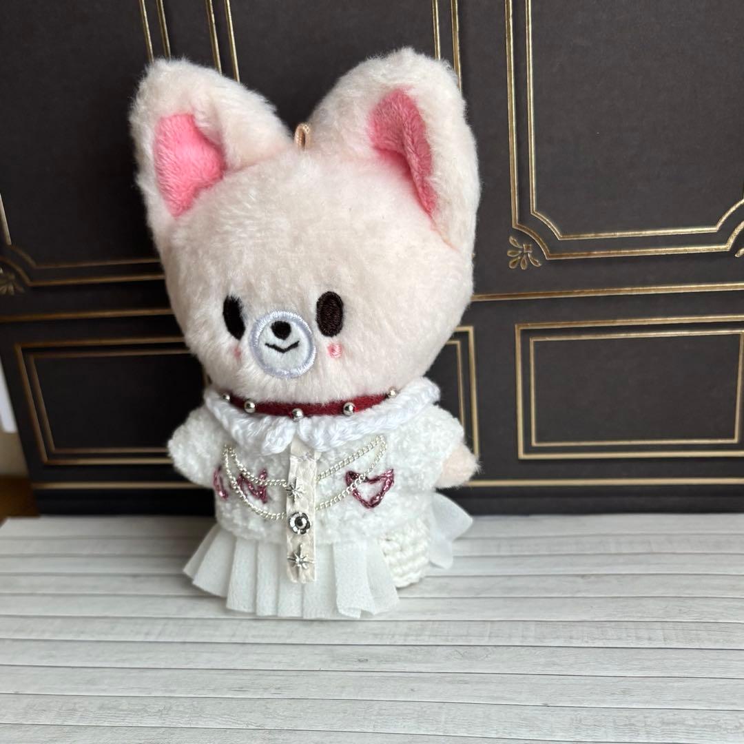 ゆうち様完成写真⓶ skzoo10cmぬいぐるみ用　衣装