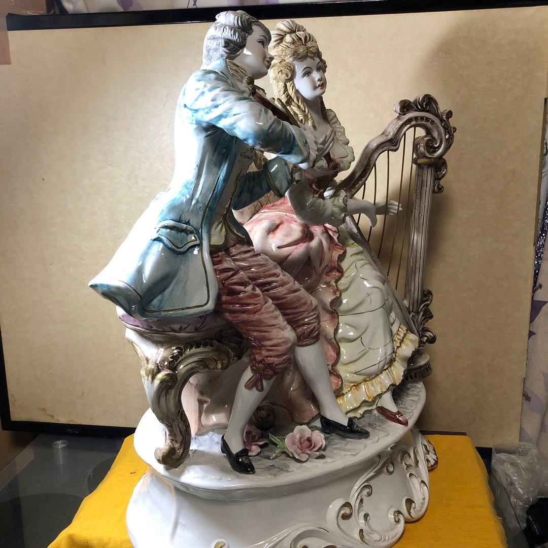 特大イタリア陶磁器製置物