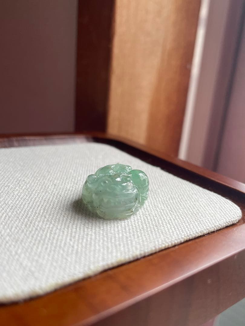 ミャンマー本翡翠 貔貅 ネックレストップ