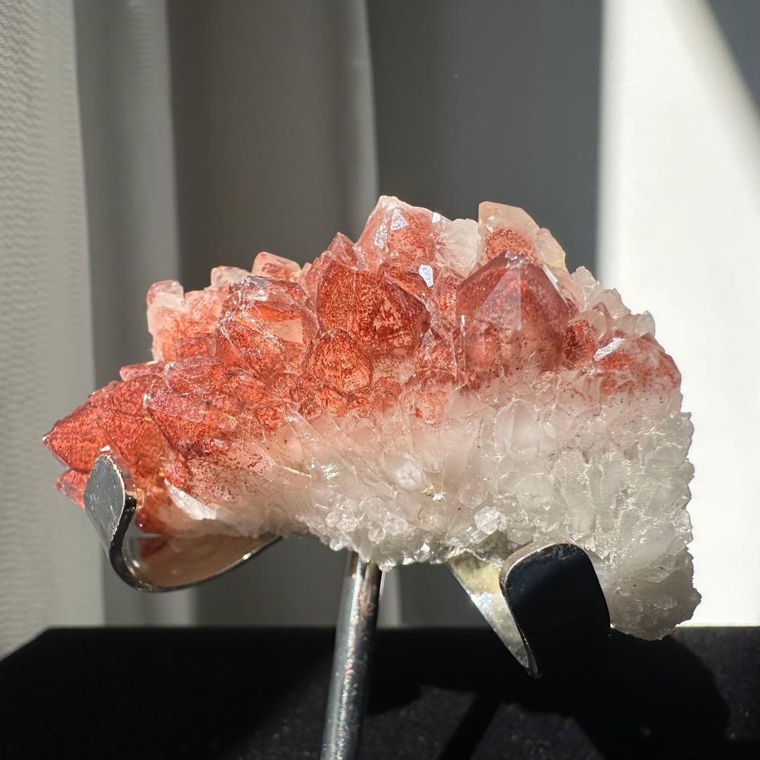 天然石赤水晶のクラスター　置物NO.090304