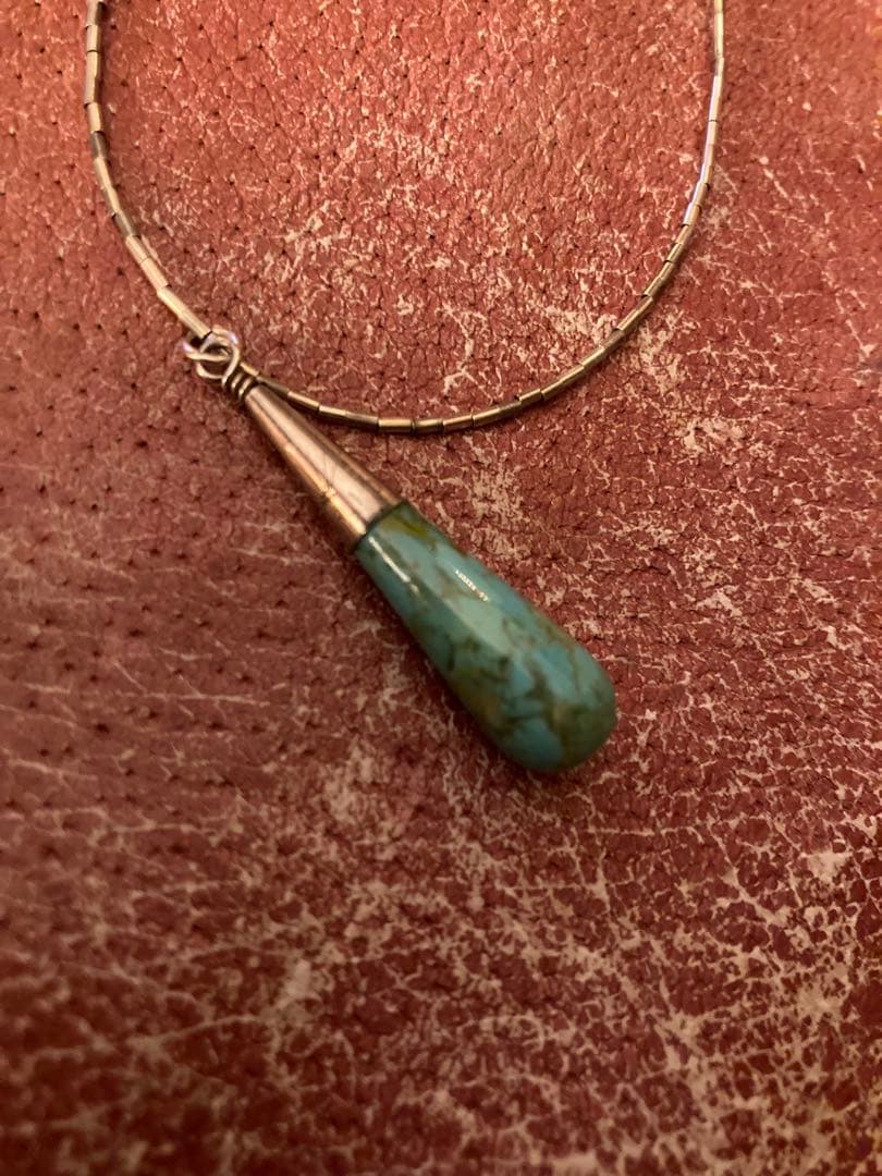 中古珍美品 フォッシルターコイズ滴型 ペンダントネックレス