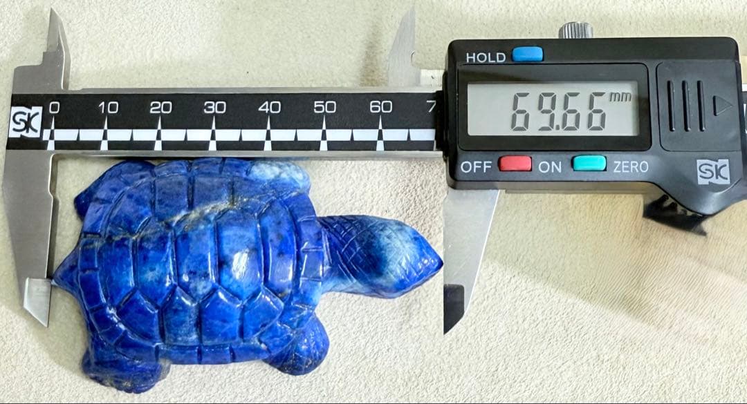 カービング！　ラピスラズリ　384.81ct インテリア（LA-7709）