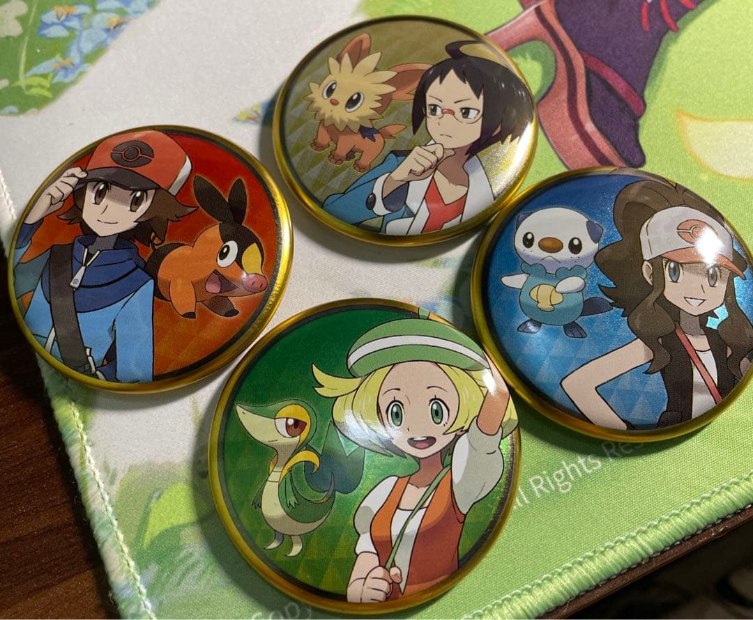 ポケモン【イッシュ地方】BW主人公・ベル・チェレン缶バッジセット