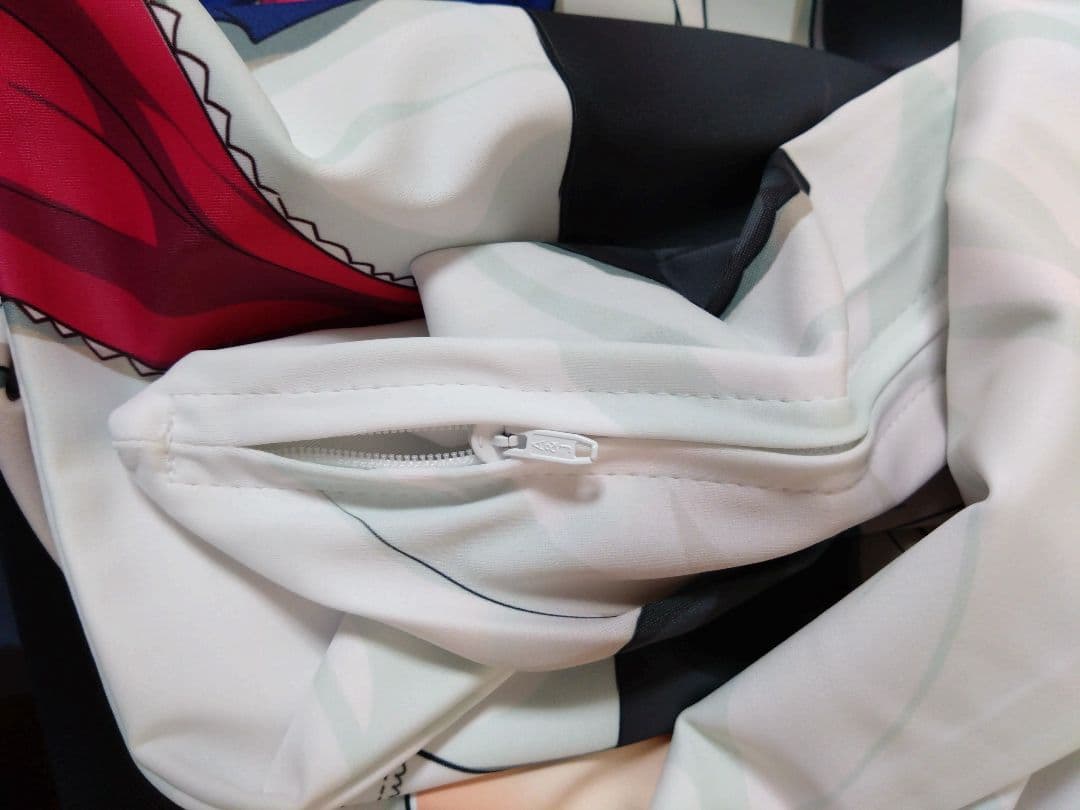 【正規品】アリス・マーガトロイド 抱き枕カバー