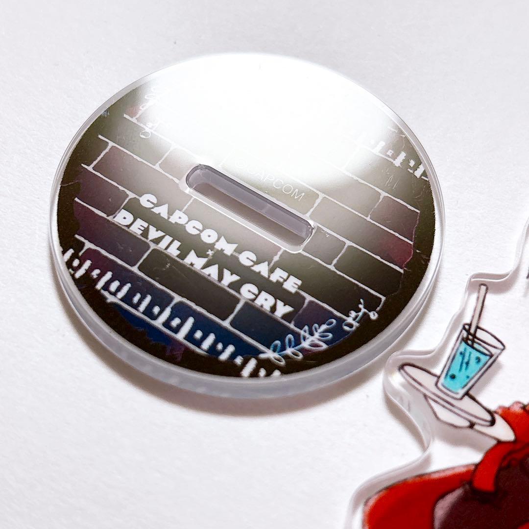 DMC デビルメイクライ ダンテ カプコンカフェ アクスタ アクリル